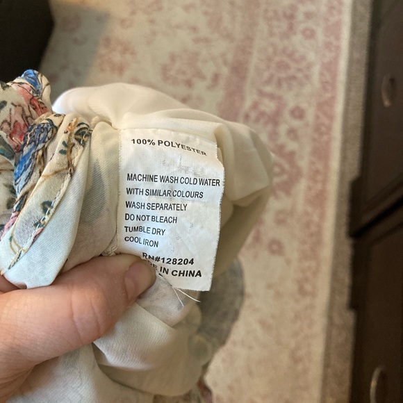 Gorgeous floral maxi dress. Romy. Size M - Picture 8 of 9